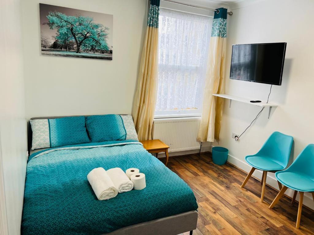 Woodgreen House Hotel Лондон Екстериор снимка